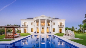 Landhuis Marbella East € 9.500.000,-